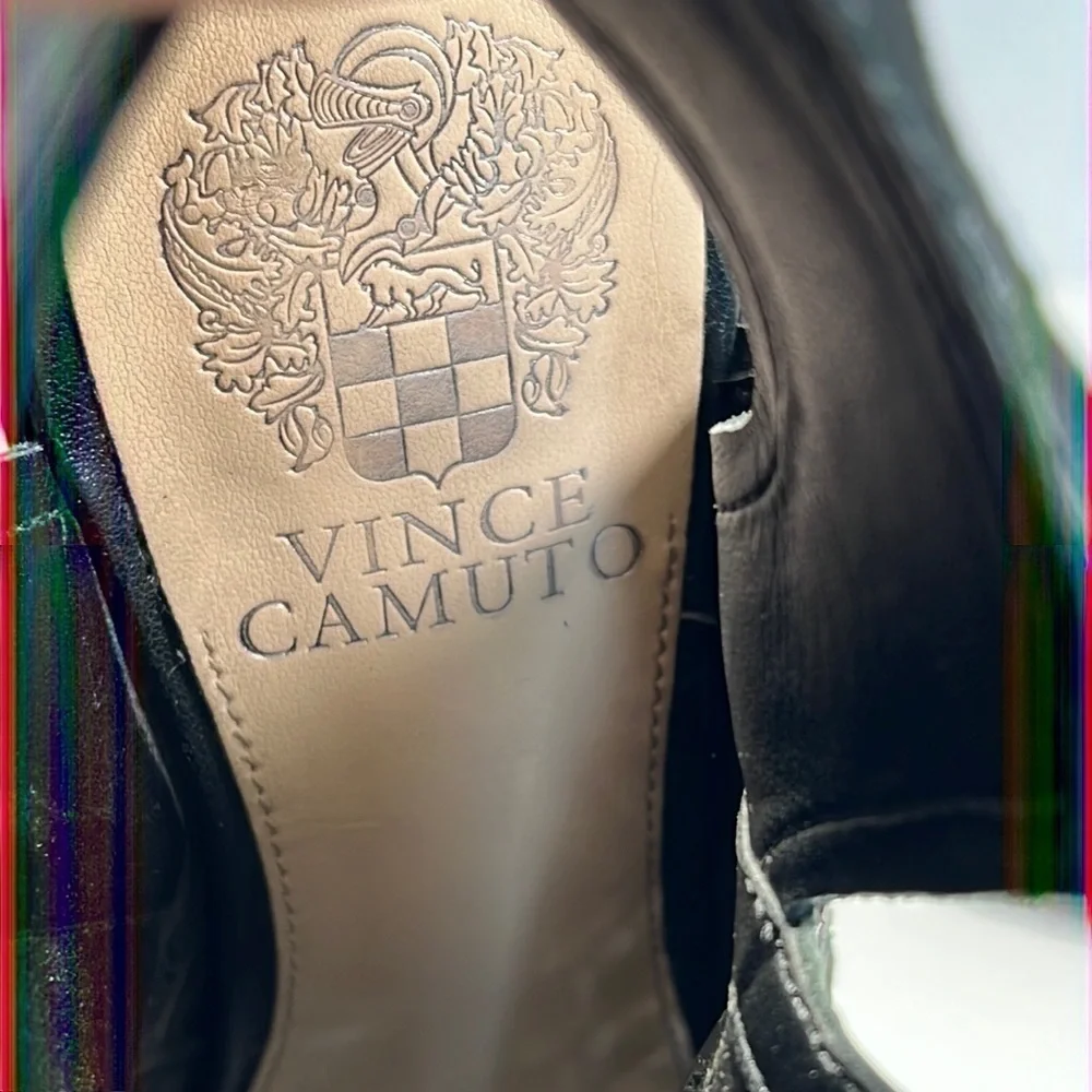 Vince Camuto Sternat “shooties”.